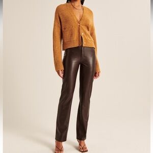 90s Straight Ultra High-Rise vegan leather pants, 30 short